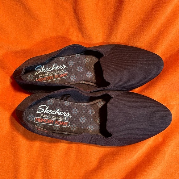 SKECHERS NAVY STRETCHY KNIT FLATS WITH CUSHIONED INSERTS - Picture 3 of 10